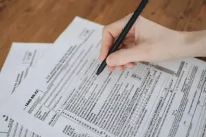 Mehr über den Artikel erfahren Checkliste: Vorbereitung auf die DGUV V3 Prüfung